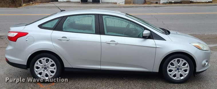image for item JW9762 2012 Ford Focus SE