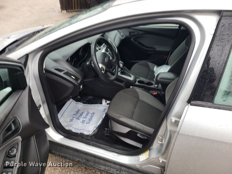 image for item JW9762 2012 Ford Focus SE