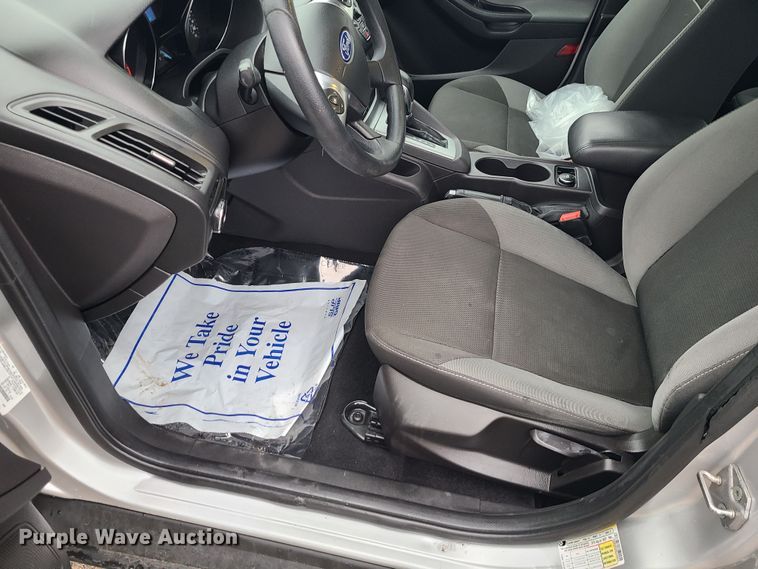 image for item JW9762 2012 Ford Focus SE