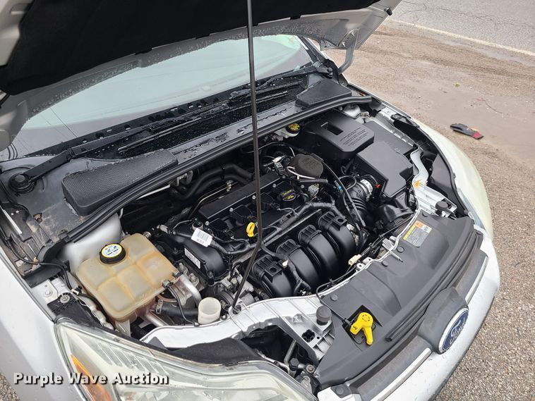 image for item JW9762 2012 Ford Focus SE