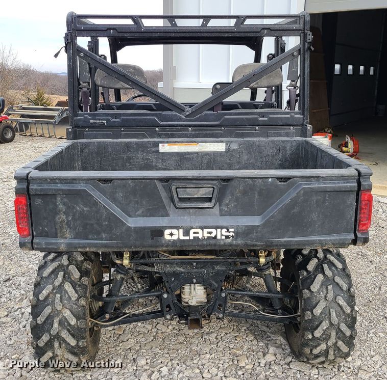 image for item JW9786 2014 Polaris Ranger Crew  utility vehicle