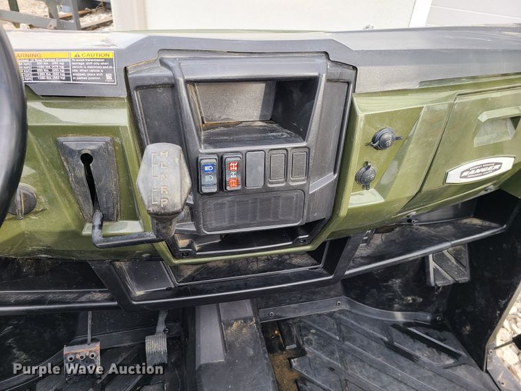 image for item JW9786 2014 Polaris Ranger Crew  utility vehicle