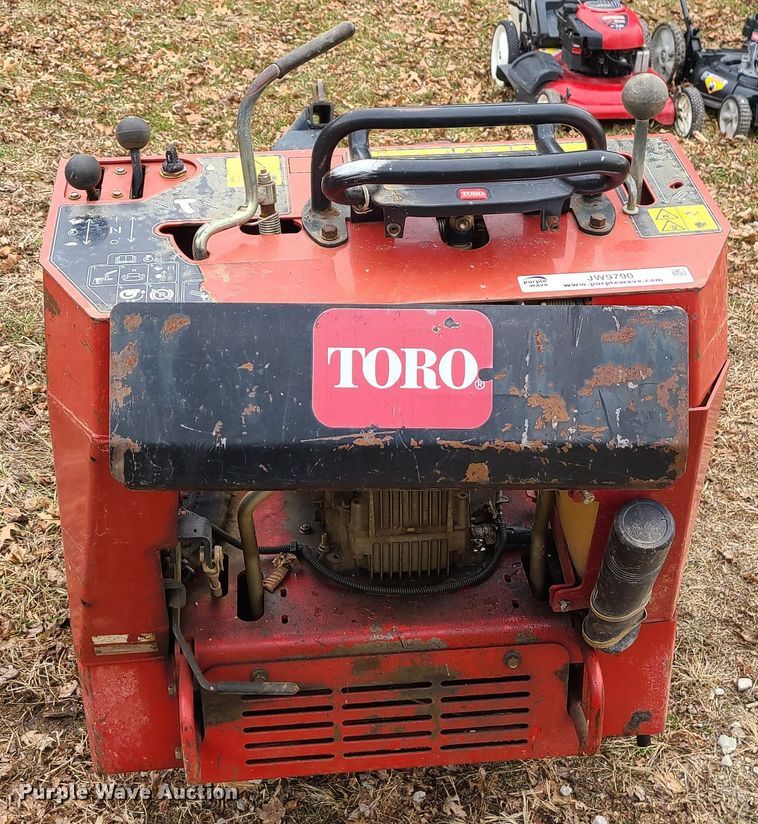 image for item JW9790 2008 Toro TRX-15  trencher