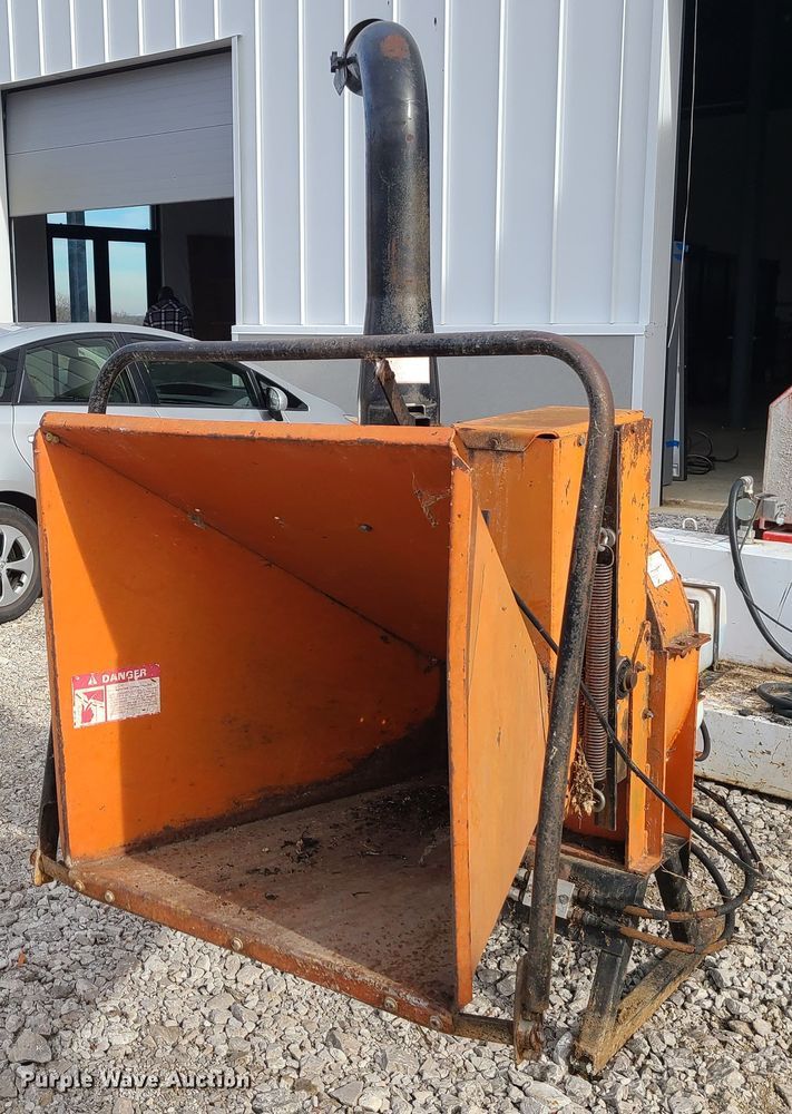 image for item JW9811 Bear Cat 72854  wood chipper