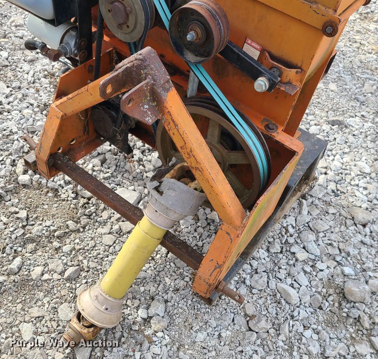 image for item JW9811 Bear Cat 72854  wood chipper