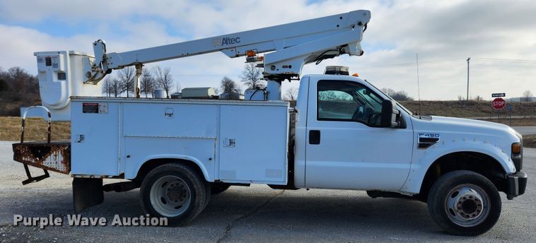 image for item KT9456 2008 Ford F450 Super Duty XL  bucket truck