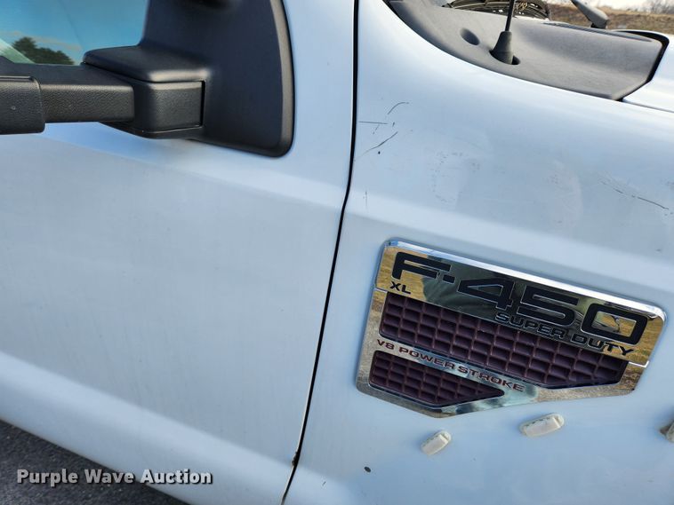 image for item KT9456 2008 Ford F450 Super Duty XL  bucket truck