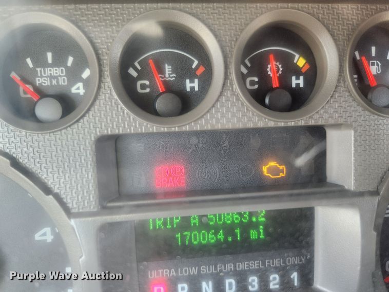 image for item KT9456 2008 Ford F450 Super Duty XL  bucket truck