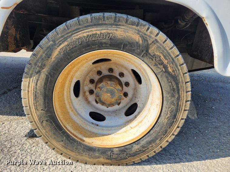 image for item KT9456 2008 Ford F450 Super Duty XL  bucket truck