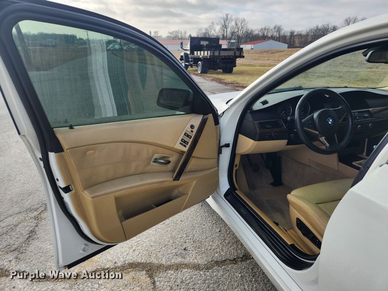 image for item KT9458 2007 BMW 530XI