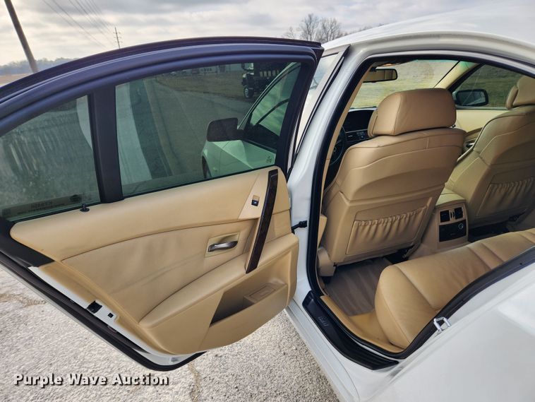 image for item KT9458 2007 BMW 530XI