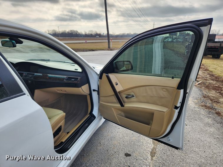 image for item KT9458 2007 BMW 530XI