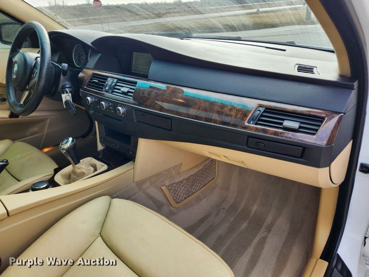 image for item KT9458 2007 BMW 530XI