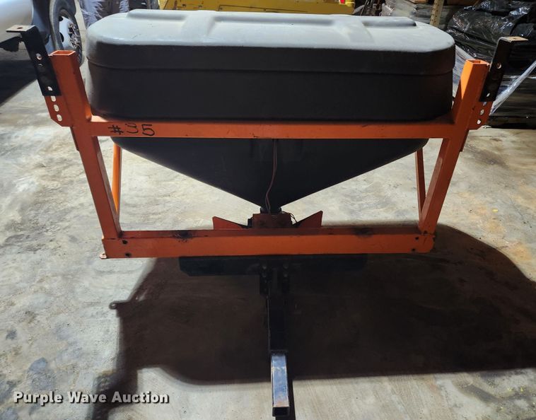 image for item KT9460 Buyers TGS05B  spreader