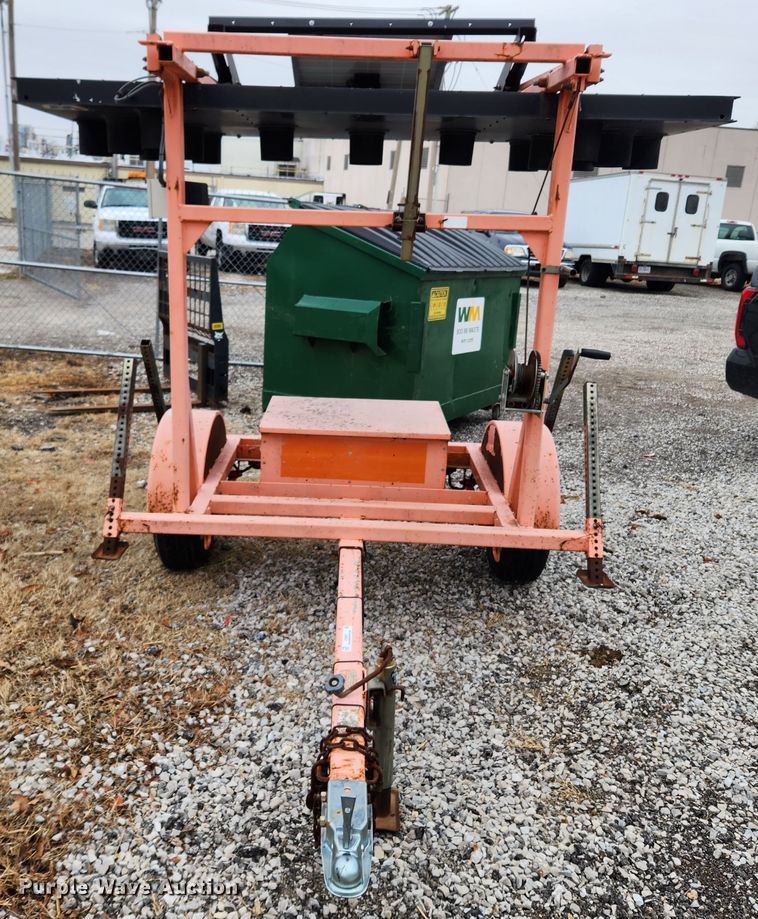 image for item KT9477 2007 Wanco WTSP arrow board trailer