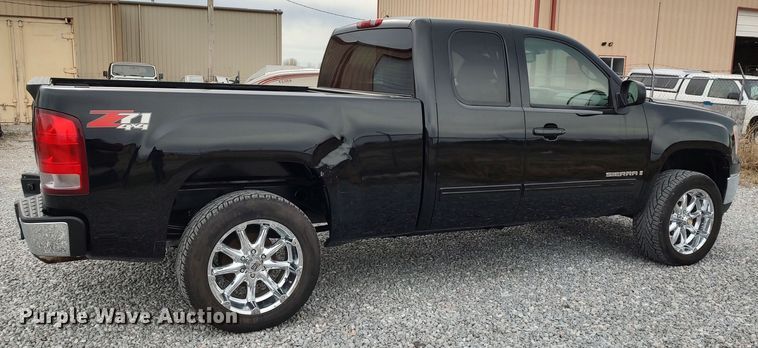 image for item LA9291 2009 GMC Sierra 1500  Ext. Cab pickup truck