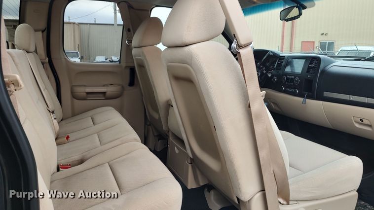 image for item LA9291 2009 GMC Sierra 1500  Ext. Cab pickup truck