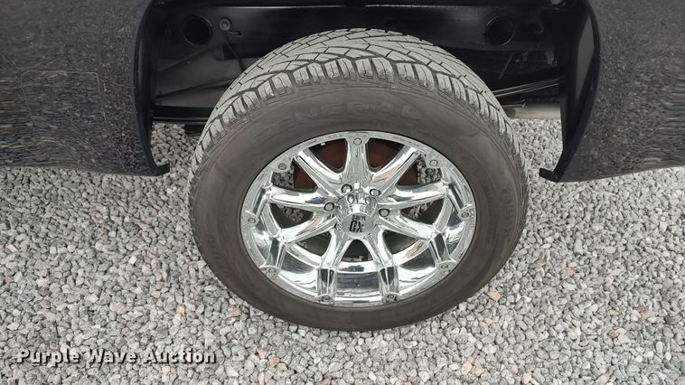 image for item LA9291 2009 GMC Sierra 1500  Ext. Cab pickup truck