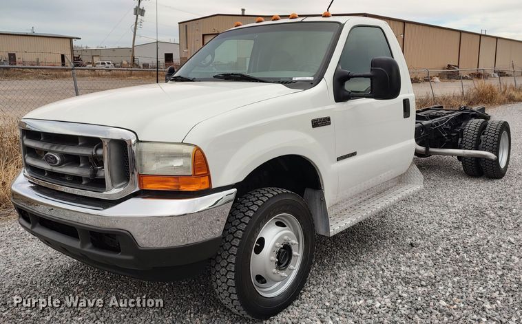 image for item LA9292 2001 Ford F550  truck cab and chassis