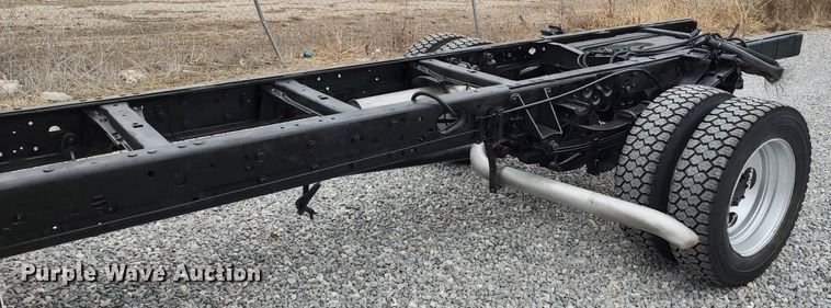 image for item LA9292 2001 Ford F550  truck cab and chassis