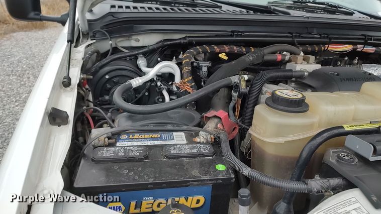 image for item LA9292 2001 Ford F550  truck cab and chassis