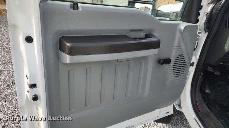 image for item LA9293 2012 Ford F550  utility / service truck