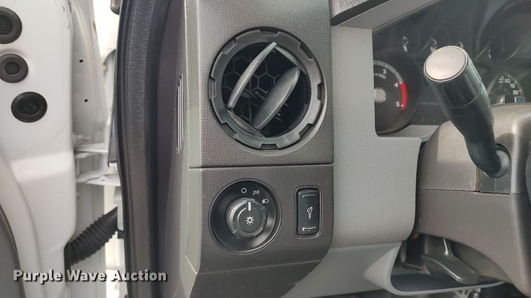 image for item LA9293 2012 Ford F550  utility / service truck