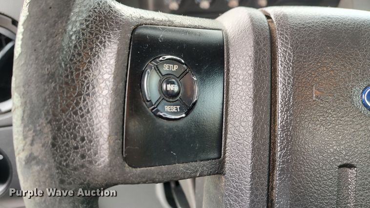 image for item LA9293 2012 Ford F550  utility / service truck