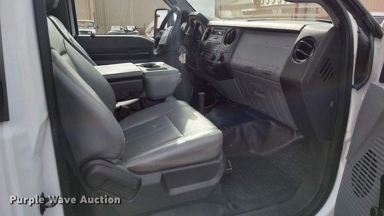 image for item LA9293 2012 Ford F550  utility / service truck