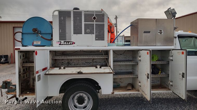 image for item LA9293 2012 Ford F550  utility / service truck