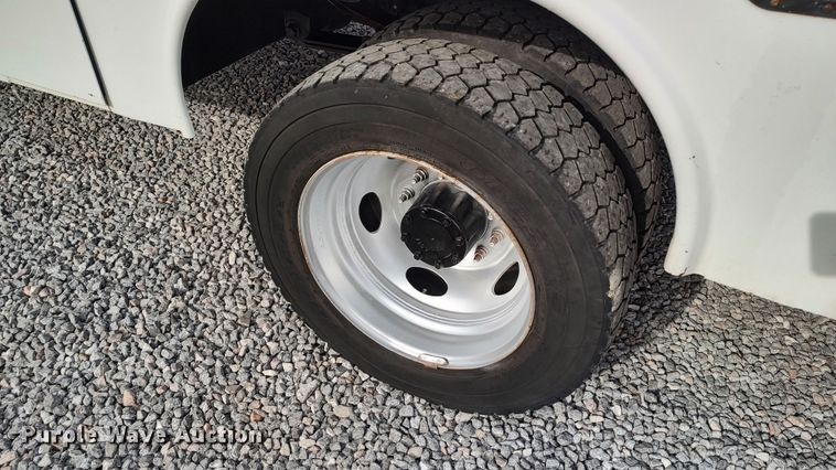 image for item LA9293 2012 Ford F550  utility / service truck