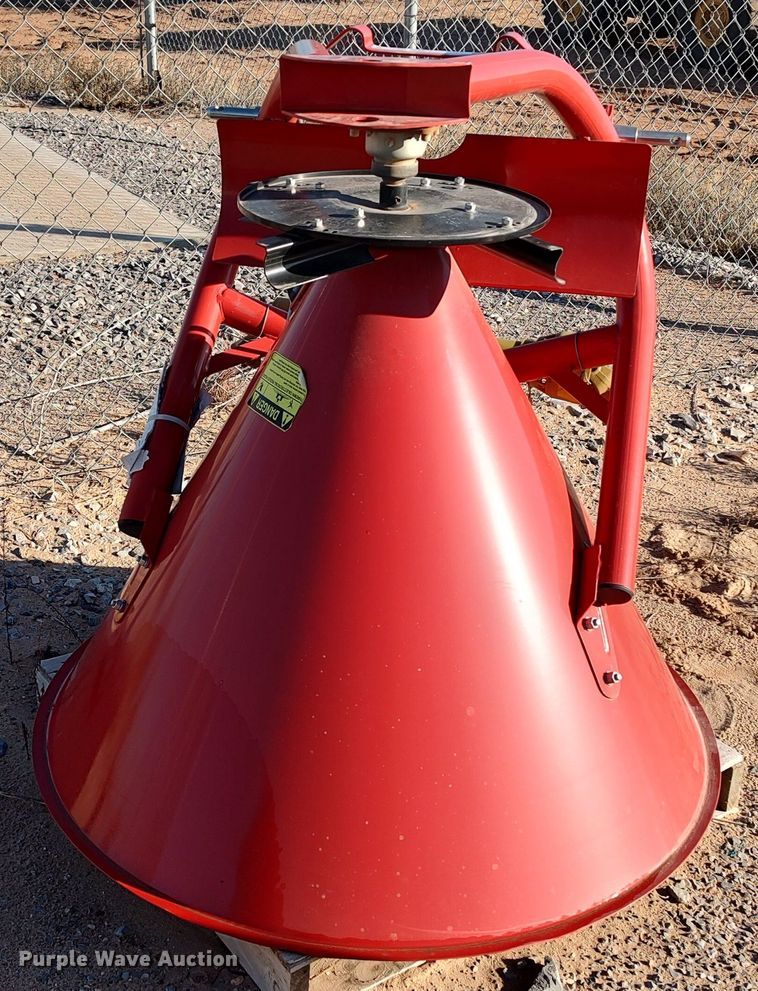 image for item LA9307 Behlen Country 850  spreader