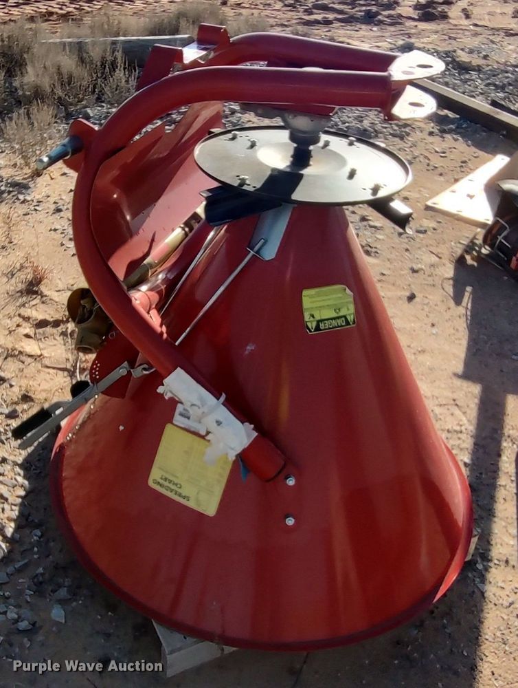 image for item LA9307 Behlen Country 850  spreader