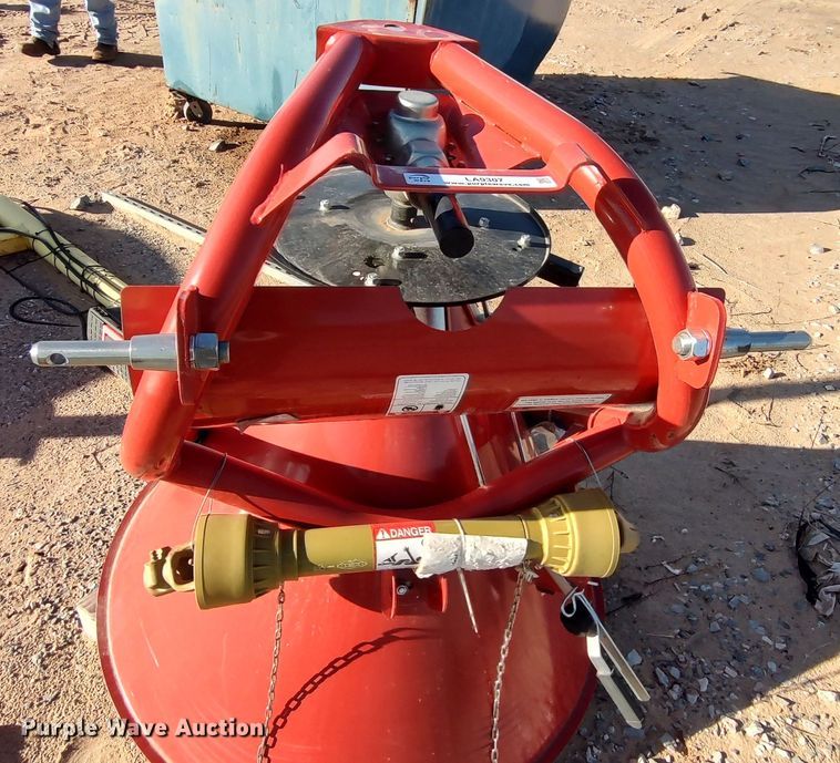 image for item LA9307 Behlen Country 850  spreader