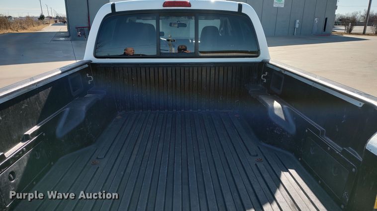 image for item LA9316 2012 Toyota Tacoma  Double Cab pickup truck