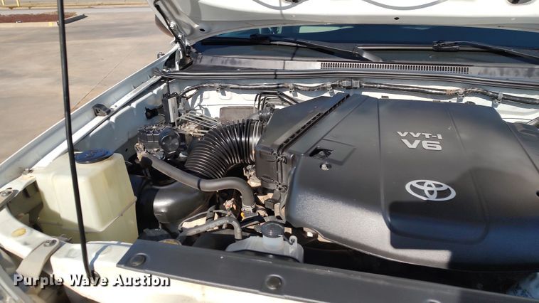 image for item LA9316 2012 Toyota Tacoma  Double Cab pickup truck