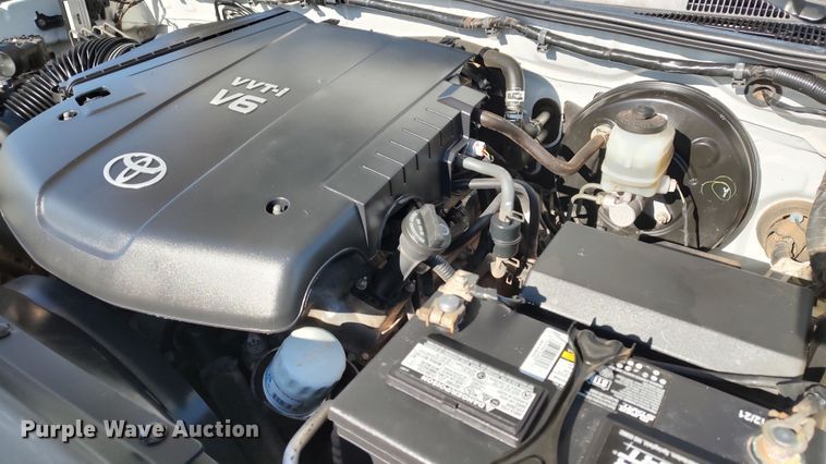 image for item LA9316 2012 Toyota Tacoma  Double Cab pickup truck