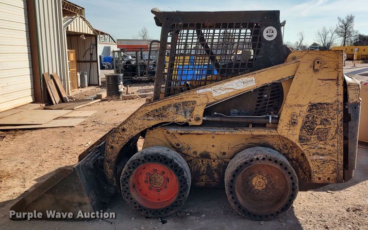 image for item LA9319 2000 Caterpillar 226  skid steer loader