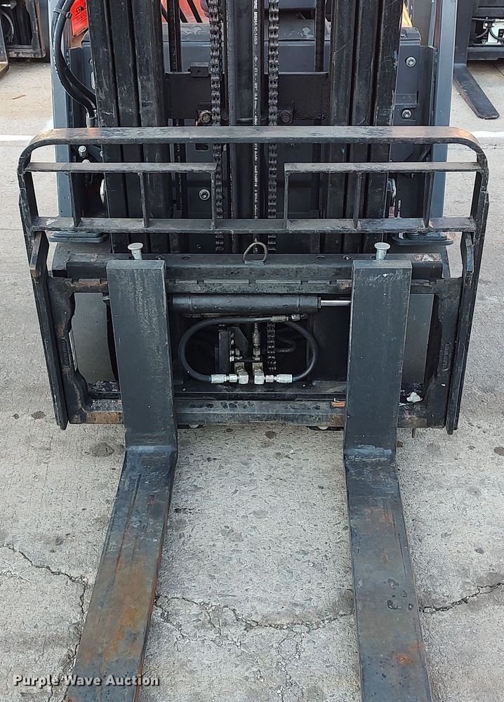 image for item LA9353 Toyota 7FBEU20  forklift