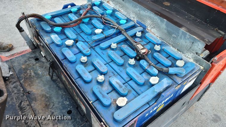 image for item LA9353 Toyota 7FBEU20  forklift