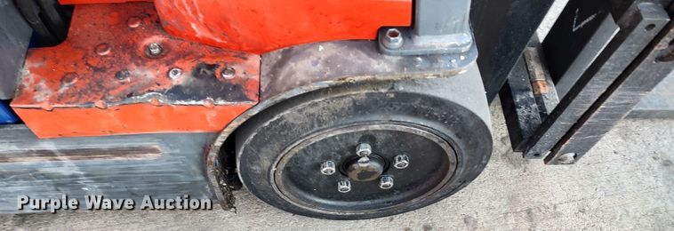 image for item LA9353 Toyota 7FBEU20  forklift