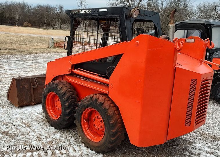 image for item LA9368 Koehring 1050  skid steer loader