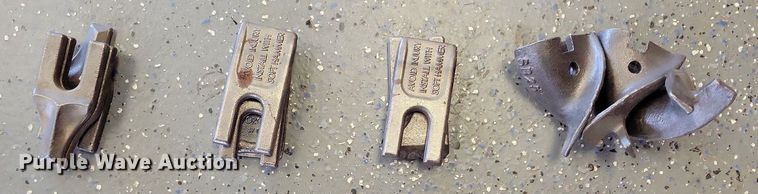 image for item LG9420 (2) augers