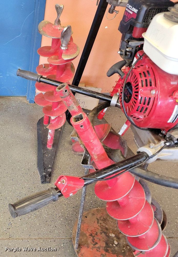 image for item LG9421 (2) augers