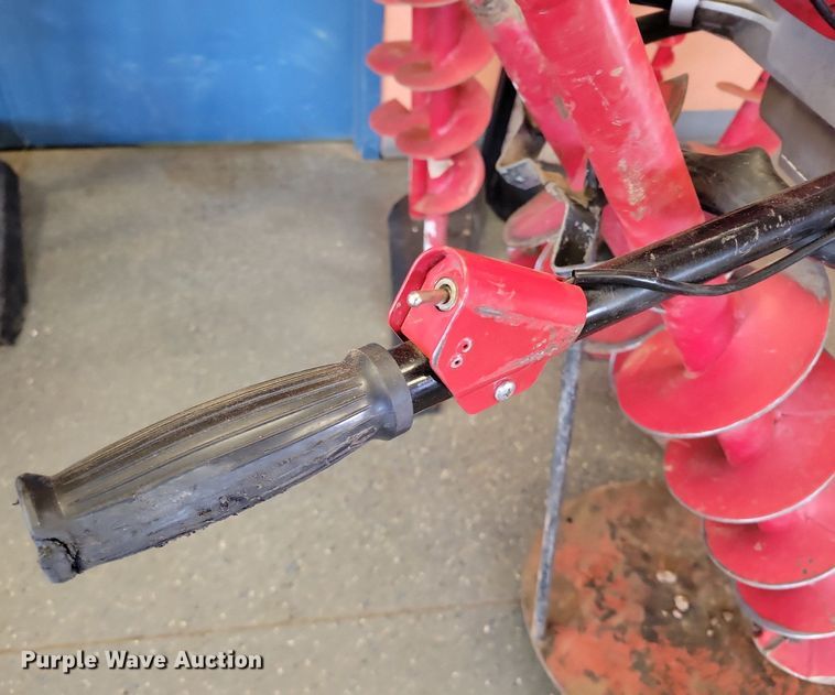 image for item LG9421 (2) augers