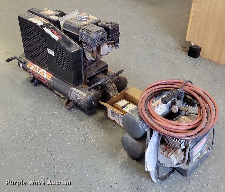 image for item LG9427 (2) air compressors