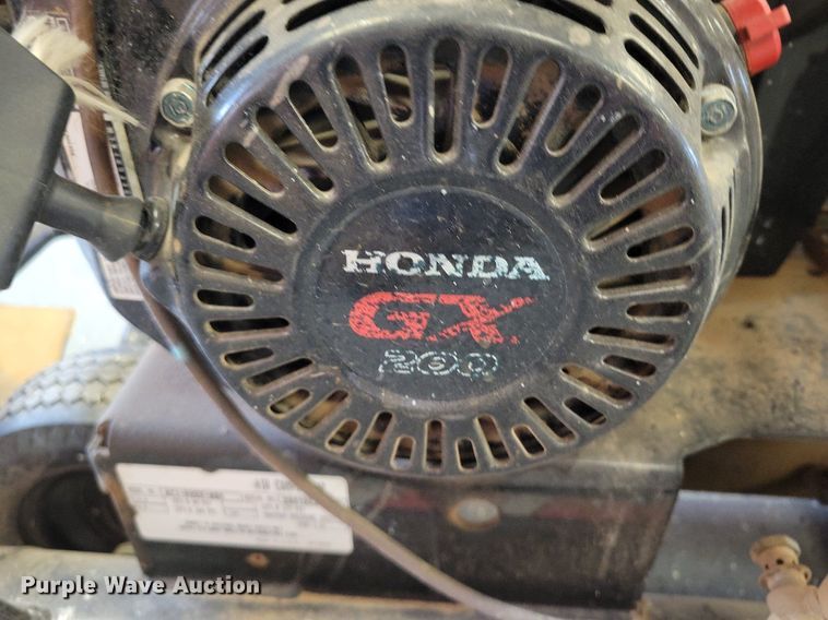 image for item LG9427 (2) air compressors