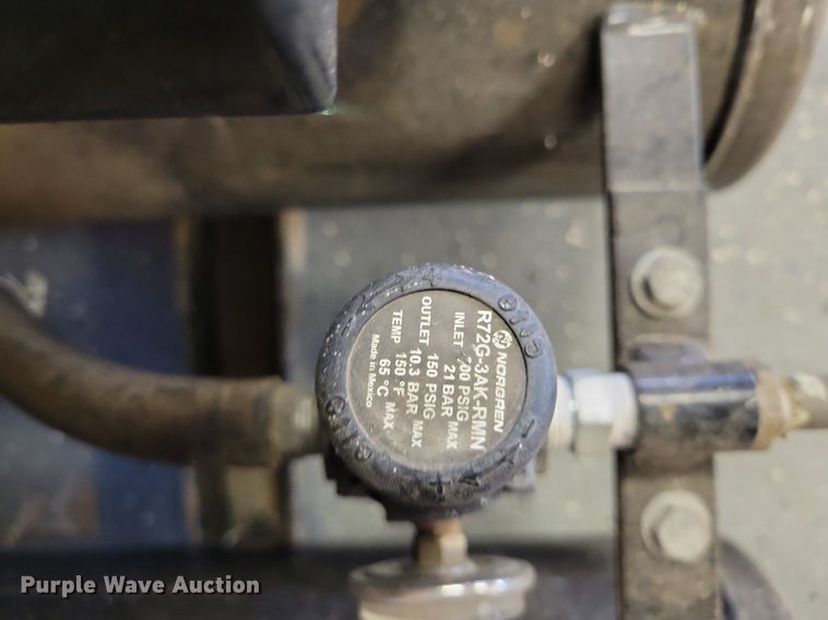 image for item LG9427 (2) air compressors