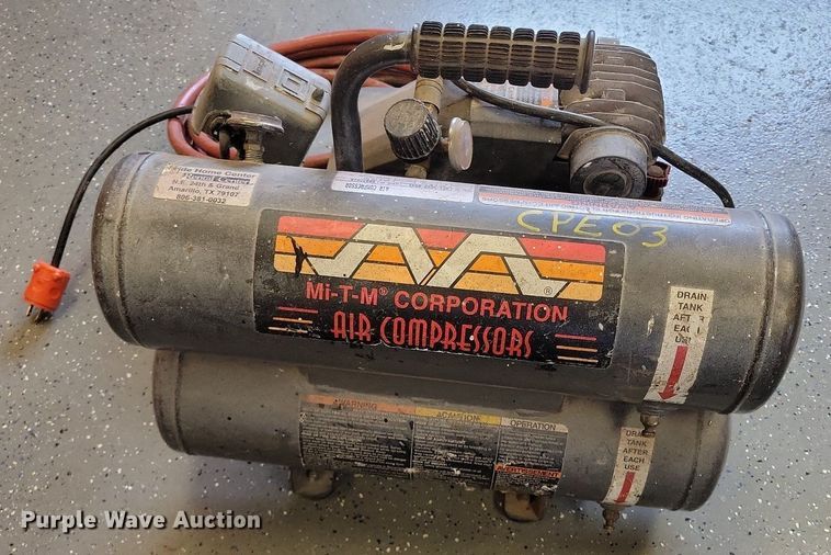 image for item LG9427 (2) air compressors