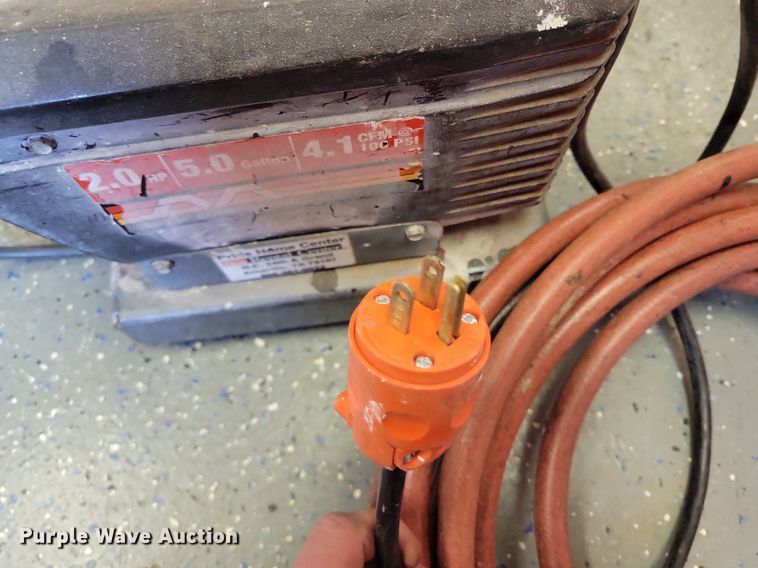 image for item LG9427 (2) air compressors